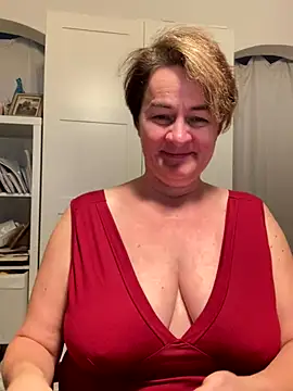 Milf-Love-fist99's cam snapshot