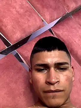 Emiliano_Reyes live sex cam