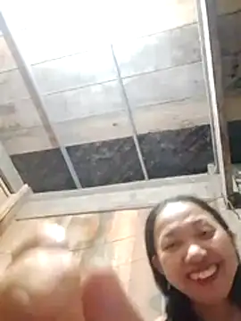 TRIEUTRIEU20 live sex cam