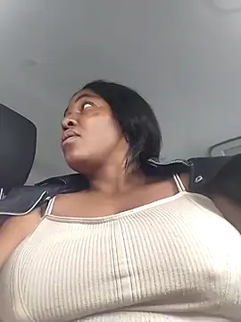 Katie_lips's cam snapshot