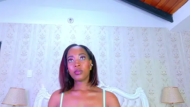 Kelly_Swift's cam snapshot