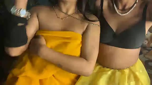 shuhana_'s cam snapshot