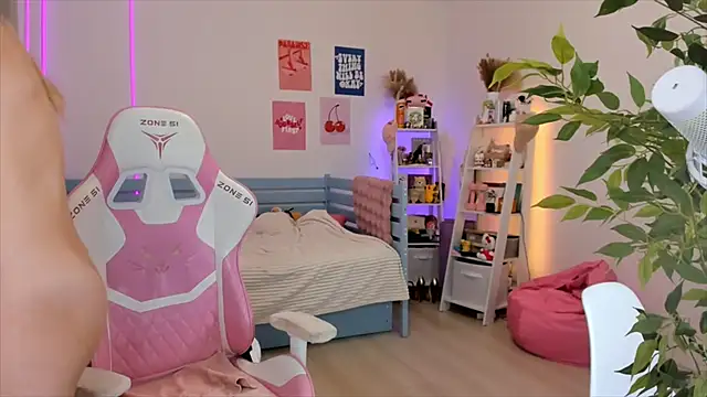 Lily_Young live sex cam