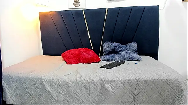 richsexymom live sex cam