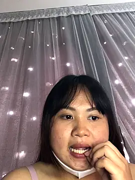 dovia-ba's cam snapshot