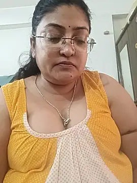 HOT_MIRCHI-'s cam snapshot