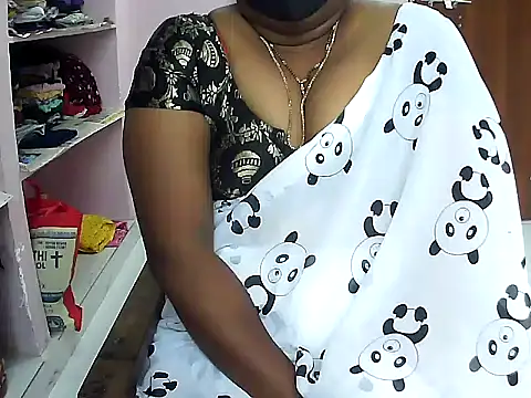 Potti-model-81's cam snapshot