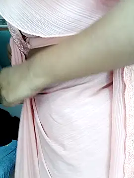 Marathi_gavtami's cam snapshot