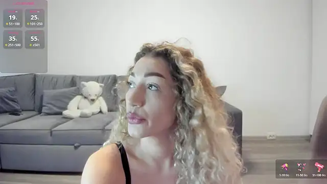 rossana_doll's cam snapshot