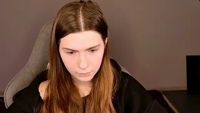 AliceCUNTach's cam snapshot