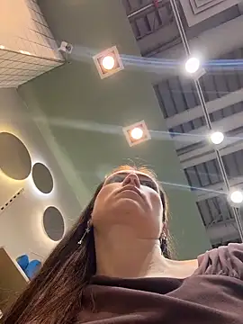 ZaraHill live sex cam