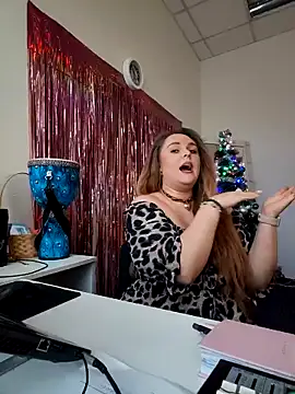 Juicy_PeachLux's cam snapshot