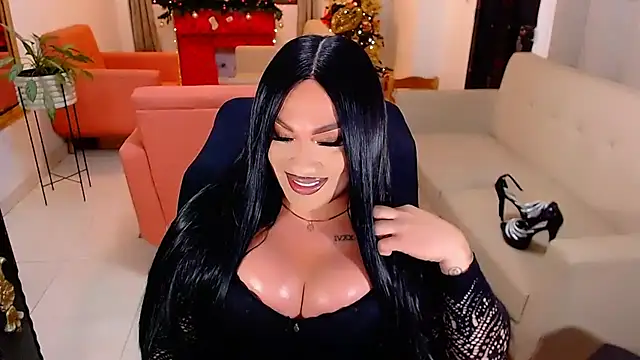 ValentinaQueenX live sex cam
