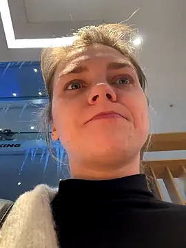 ValenciaShock's cam snapshot