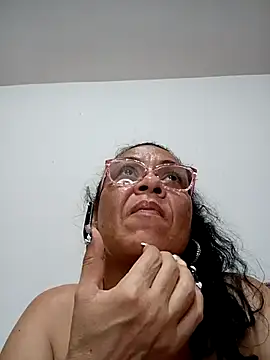 AnittaTettona live sex cam