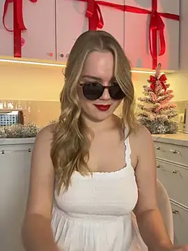 Little_Forest_ELF's cam snapshot