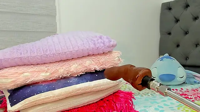 Elizabeth_18_ live sex cam