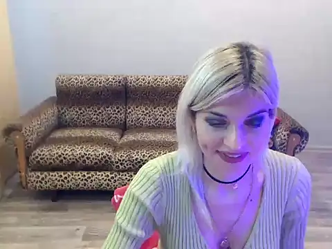 SexyBeatriice's cam snapshot