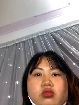 dovia-ba live sex cam