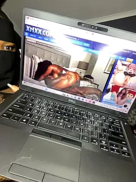 Ebony_Warlock_'s cam snapshot