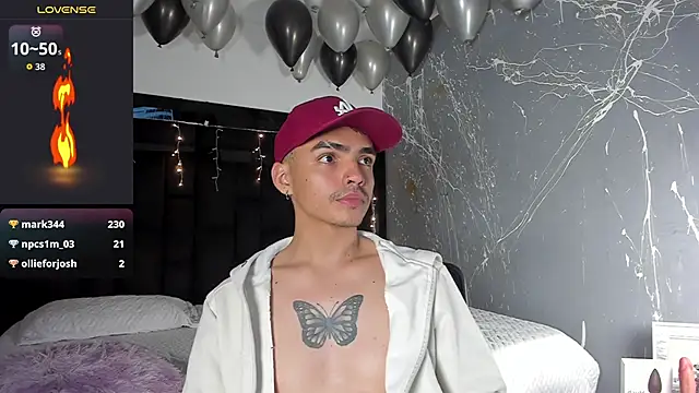 NicoKingg_ live sex cam