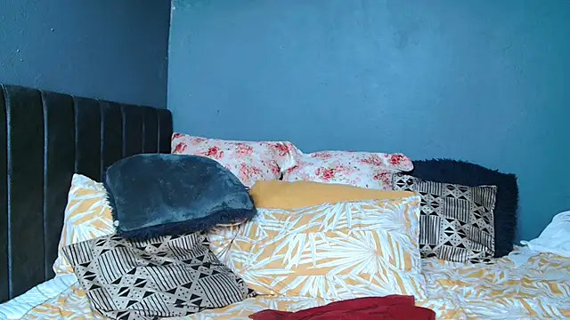 BustyBela42's web cam