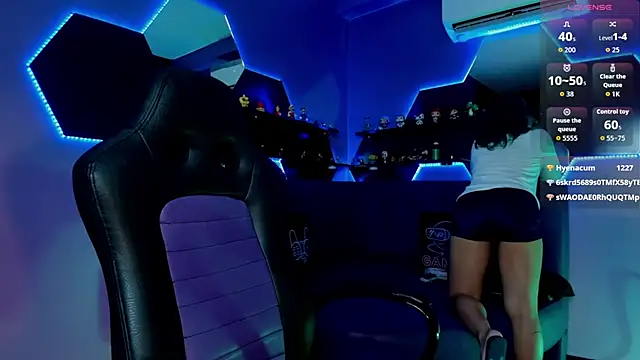 Ramona_Flower's cam snapshot