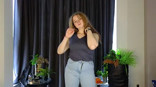 NightSaffron's cam snapshot