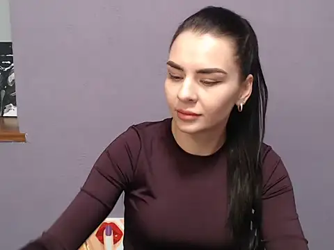 divina_kira's cam snapshot