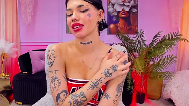 YasminWild's cam snapshot