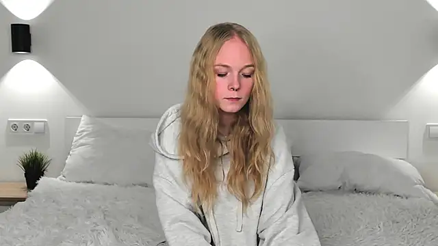 GhisllaineWestler's cam snapshot