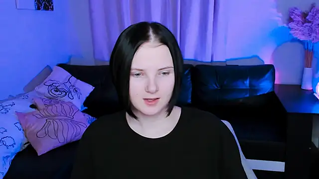 Leila_xxBaby's cam snapshot