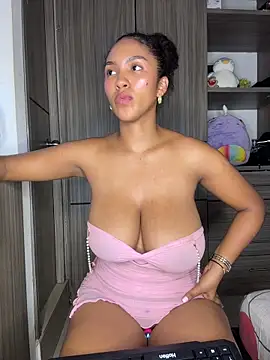 Mia_sweet80 live sex cam