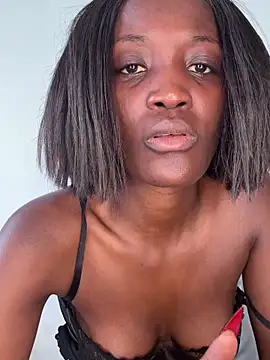 Fanclubbbbb's cam snapshot