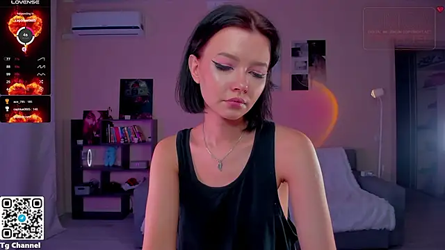 _Jessie_Wood_'s cam snapshot