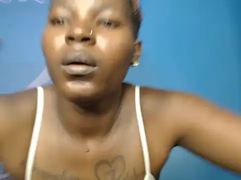 TrishaKalid's cam snapshot