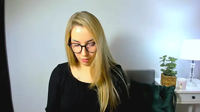 AriaDesire's cam snapshot