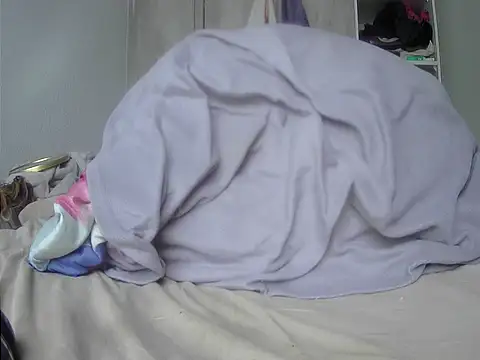 TheSweetBerry's cam snapshot