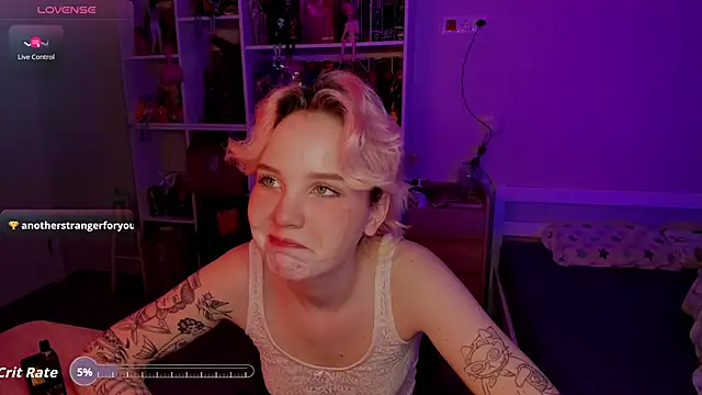 School_Love's cam snapshot