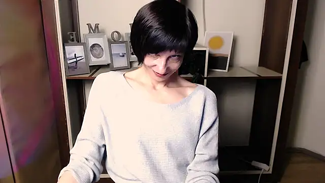 _AngeliaFlow_'s cam snapshot