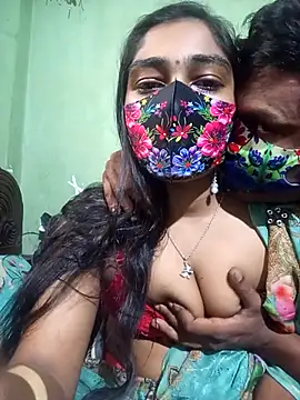 Cute_Couple59's cam snapshot