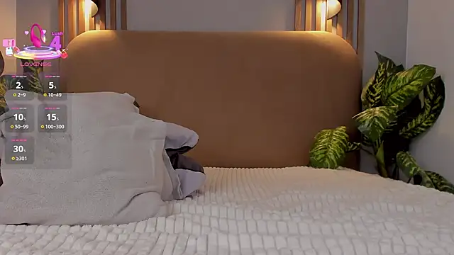 Kira_Quinn's cam snapshot