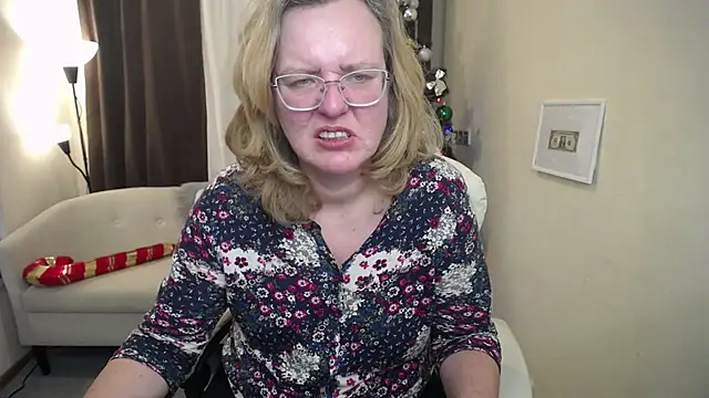 VestaWoody's cam snapshot