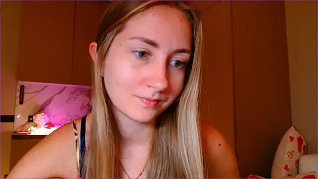 BluueSilk's cam snapshot