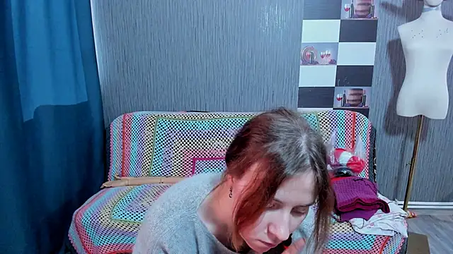 pa1e_pr1ncess's cam snapshot