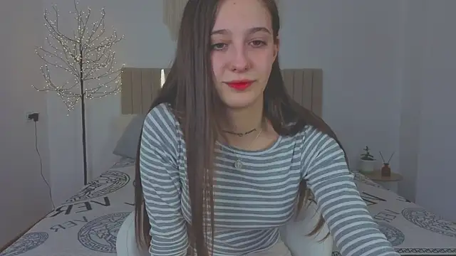 Little_cherryy__'s cam snapshot