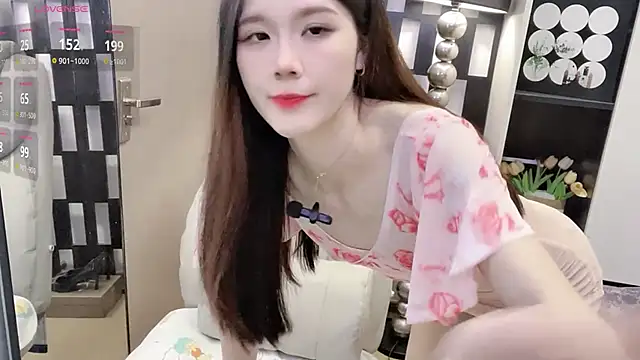 Yueyue-MM's cam snapshot