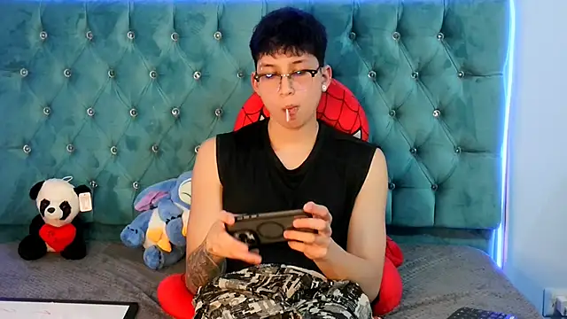 _Thomas_hot_'s cam snapshot