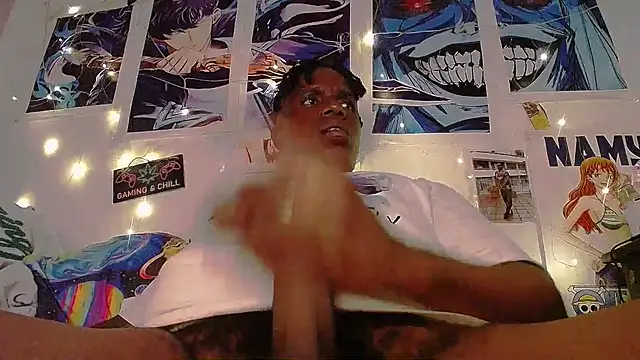 BlackRunning's cam snapshot