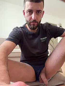 Pablo_Hornyguy95's cam snapshot